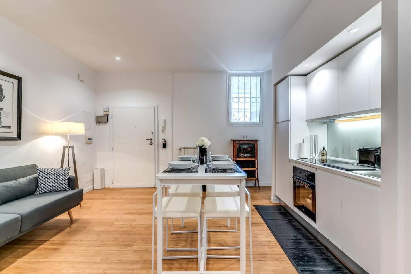 Lägenhet Charming Flat By The Vatican Rom