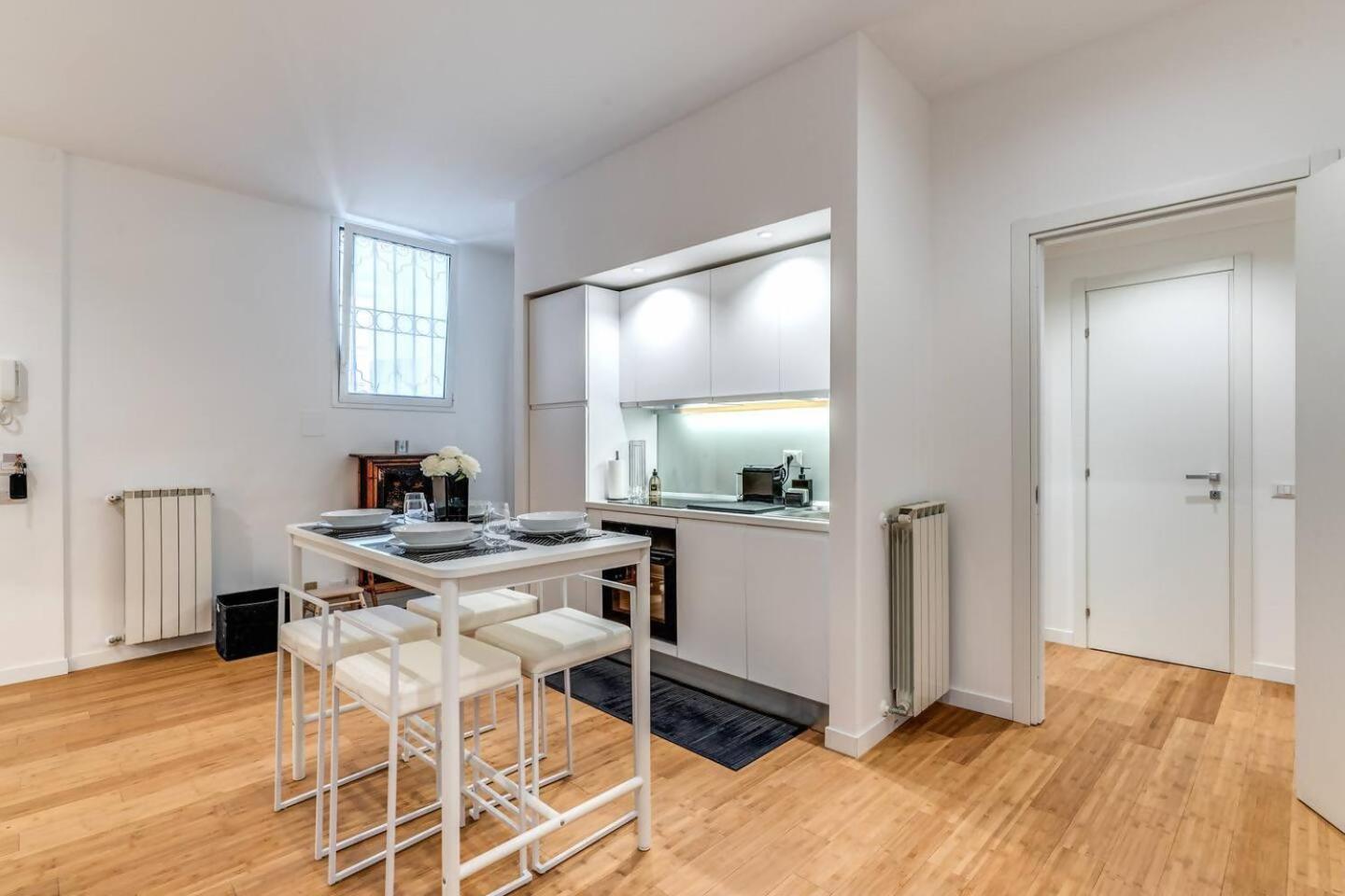 Charming Flat By The Vatican Lägenhet Rom